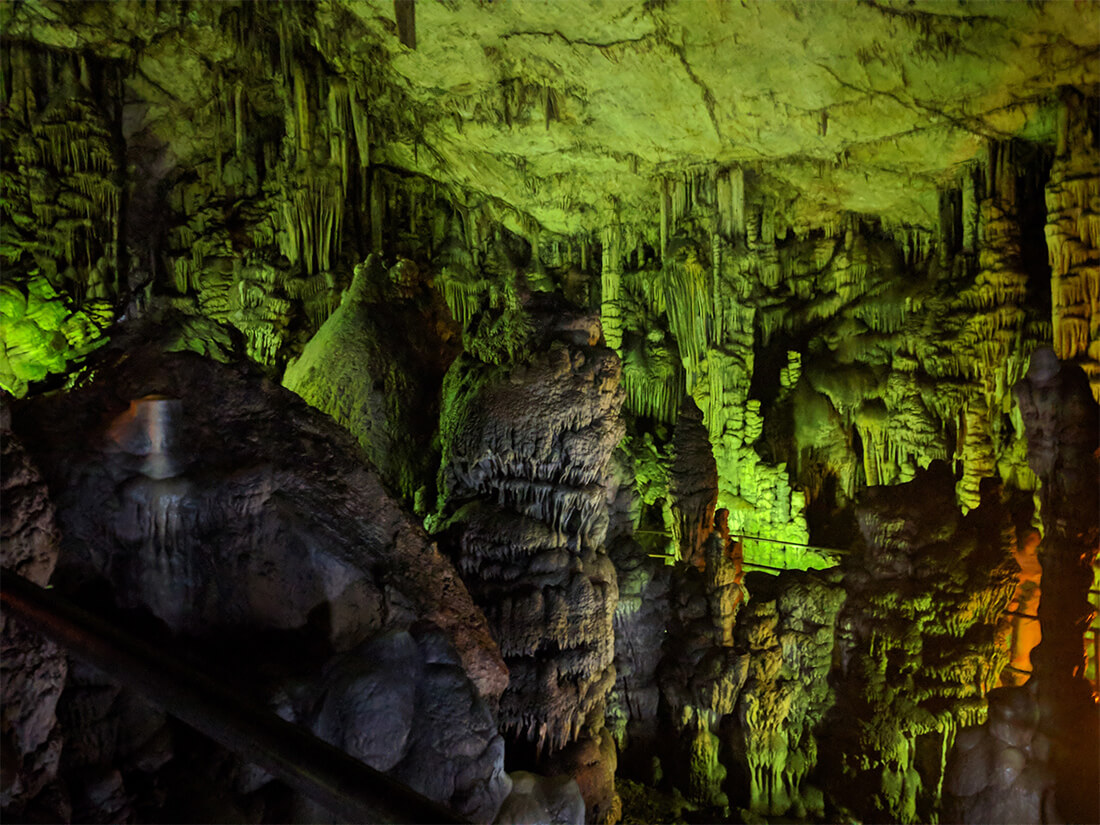 Пещера Зевса одно из самых волшебных мест на Крите